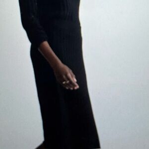 Quince Mongolian Cashmere Black Ribbed Midi Skirt